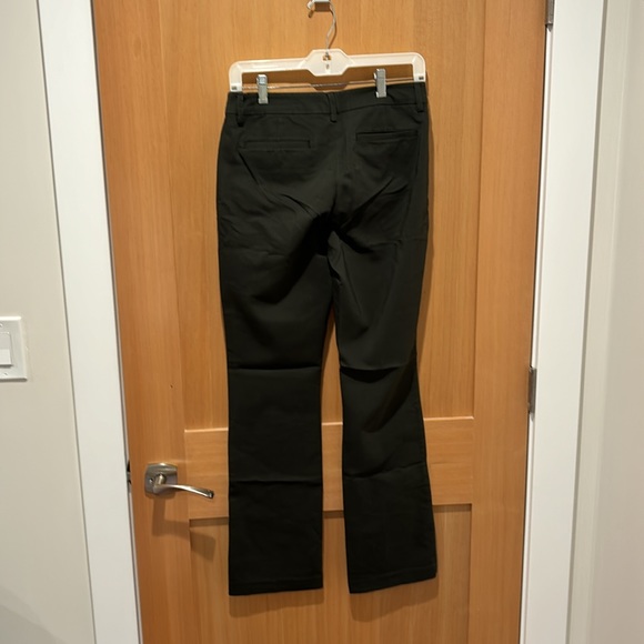 Liverpool Harper Ponte bootcut pant, size 4/size 27, olive green - Picture 2 of 4